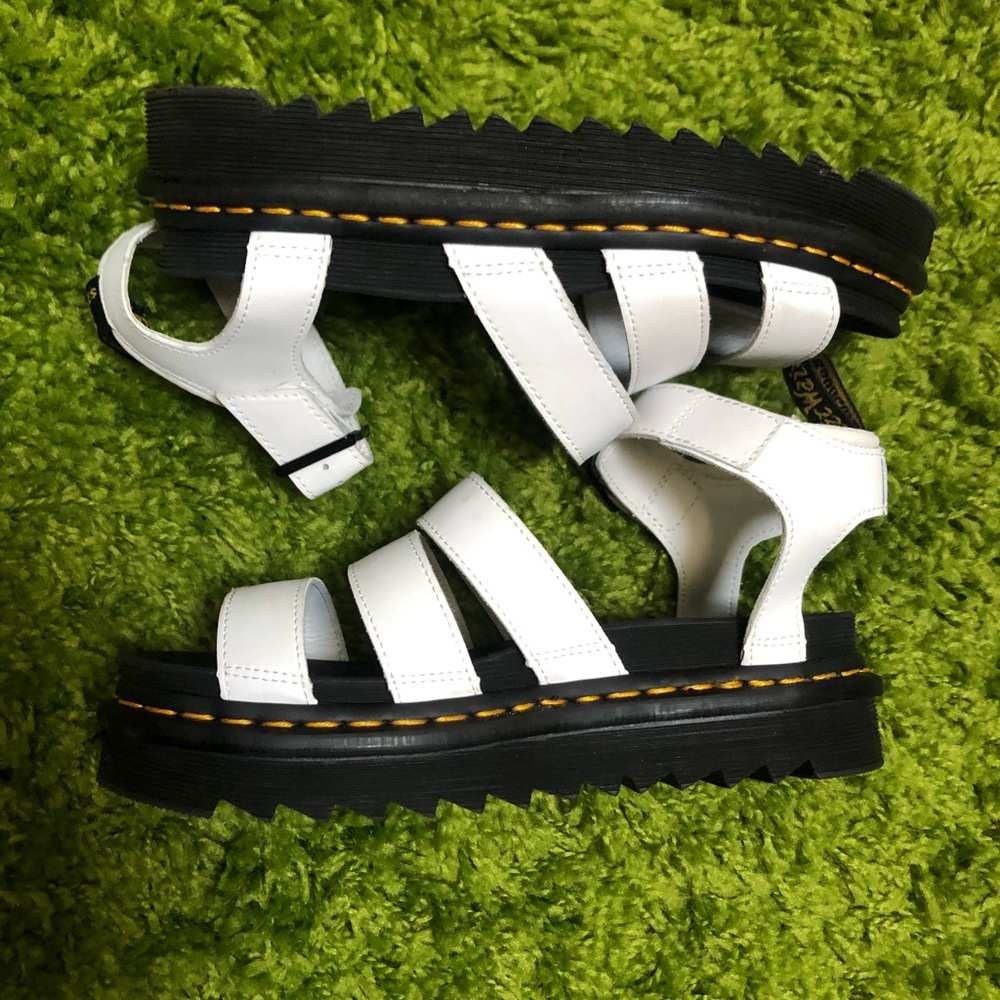 Barely Worn Blaire Doc Martens in White Size 7